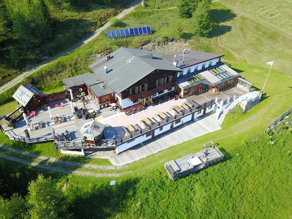 Rifugio Graziani Huette Hotel Al Plan di Mareo Buitenkant foto